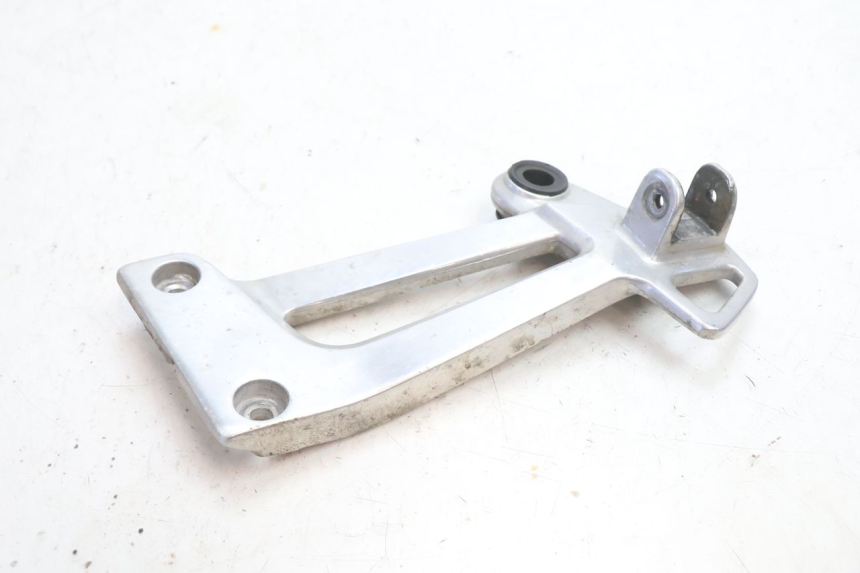 photo de PLATINE CALE PIED ARRIERE DROIT YAMAHA XJR 1300 (1998 - 2002) - Détail de la pièce