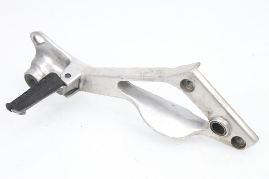 photo de PLATINE CALE PIED ARRIERE DROIT YAMAHA TDM 3VD 850 (1991 - 1995)