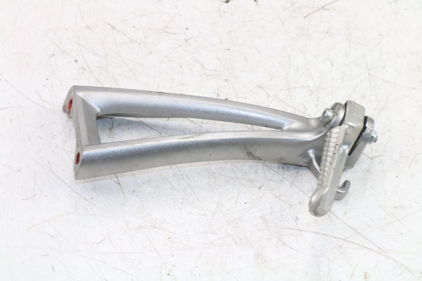 photo de PLATINE CALE PIED ARRIERE DROIT YAMAHA YZF R6 600 (2010 - 2016)