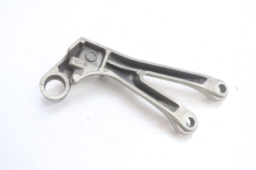 photo de PLATINE CALE PIED ARRIERE DROIT KAWASAKI ZX-6R ZX6R 600 (2000 - 2002) - État de surface
