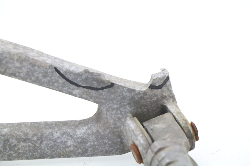 photo de PLATINE CALE PIED ARRIERE GAUCHE APRILIA RS AF-1 125 (1990 - 1993)