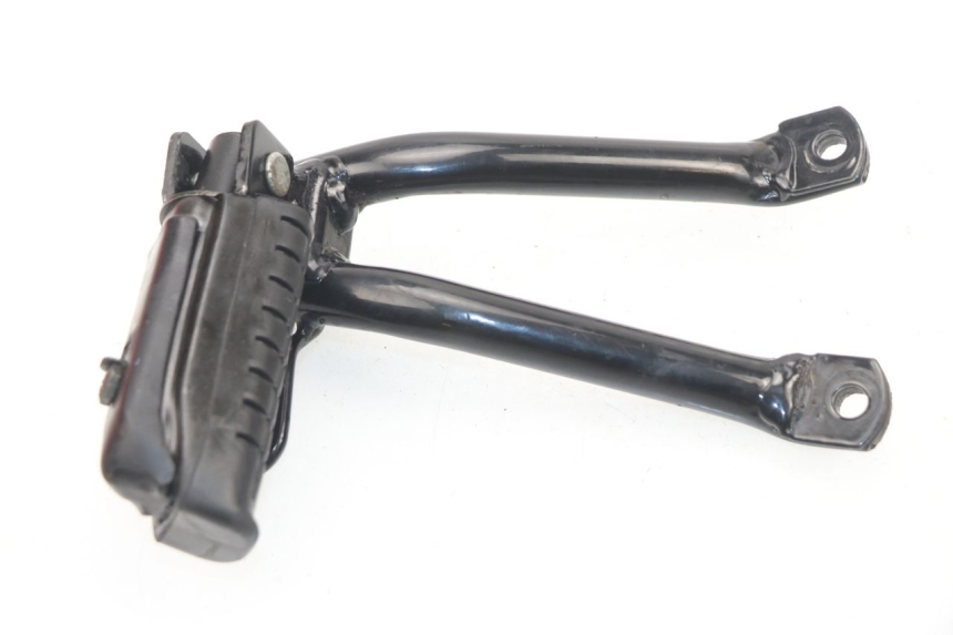 photo de PLATINE CALE PIED ARRIERE GAUCHE HONDA CBF 125 (2009 - 2015) - Autre angle de vue