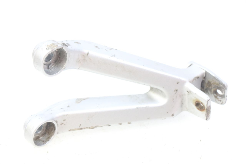 photo de PLATINE CALE PIED ARRIERE GAUCHE HONDA CBR RR FIREBLADE 900 (1992 - 1994)