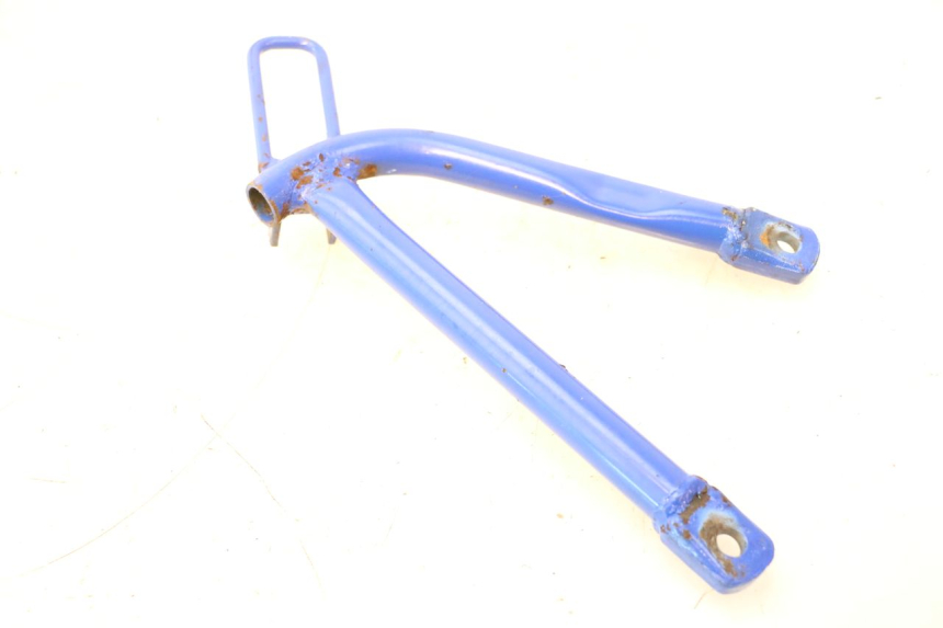 photo de PLATINE CALE PIED ARRIERE GAUCHE SUZUKI DR S 600 (1985 - 1989) - Gros plan technique