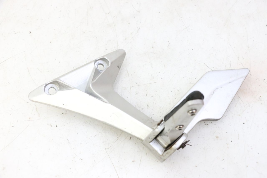 photo de PLATINE CALE PIED ARRIERE GAUCHE STAHO FH 50 (2018 - 2019)