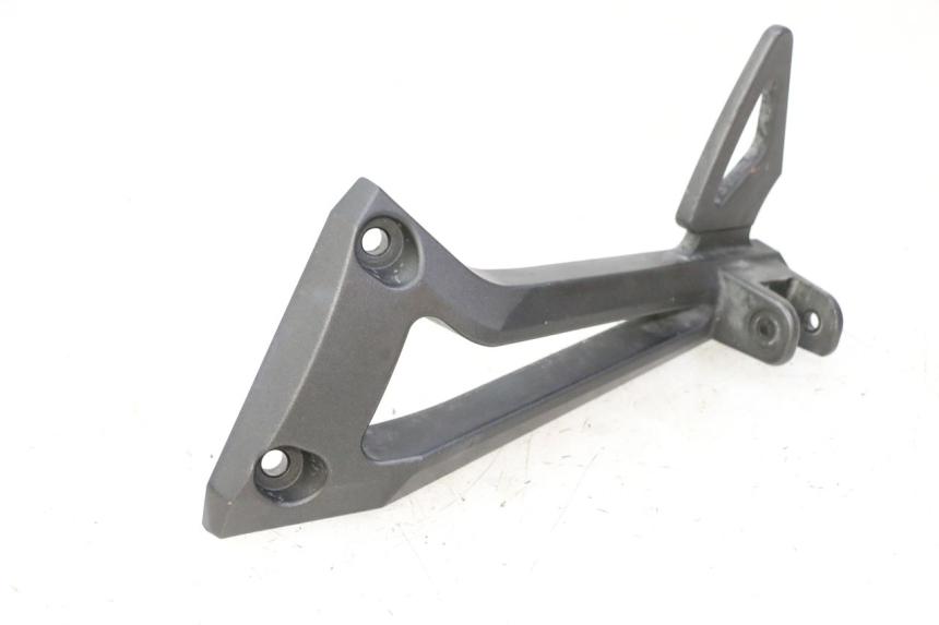 photo de PLATINE CALE PIED ARRIERE GAUCHE YAMAHA FZ6 FAZER S2 600 (2007 - 2011)