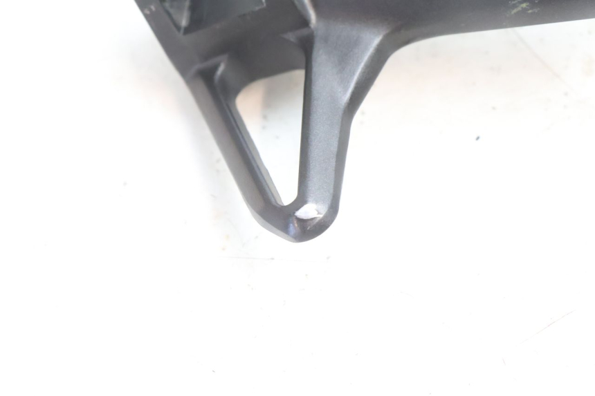 photo de PLATINE CALE PIED ARRIERE GAUCHE YAMAHA FZ8 800 (2010 - 2016) - Vue d’ensemble