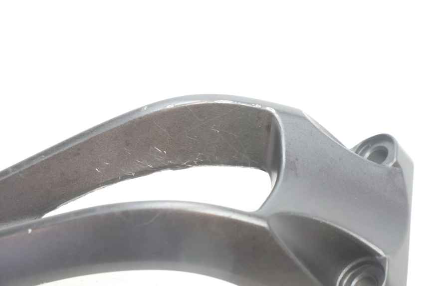 photo de PLATINE CALE PIED ARRIERE GAUCHE YAMAHA FZ8 800 (2010 - 2016) - État de surface