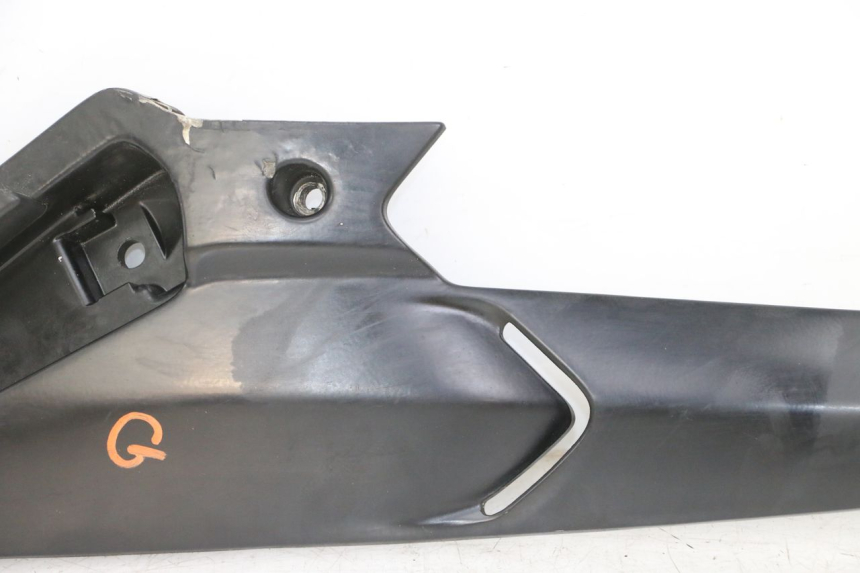 photo de PLATINE CALE PIED ARRIERE GAUCHE GILERA NEXUS 300 (2008 - 2013)