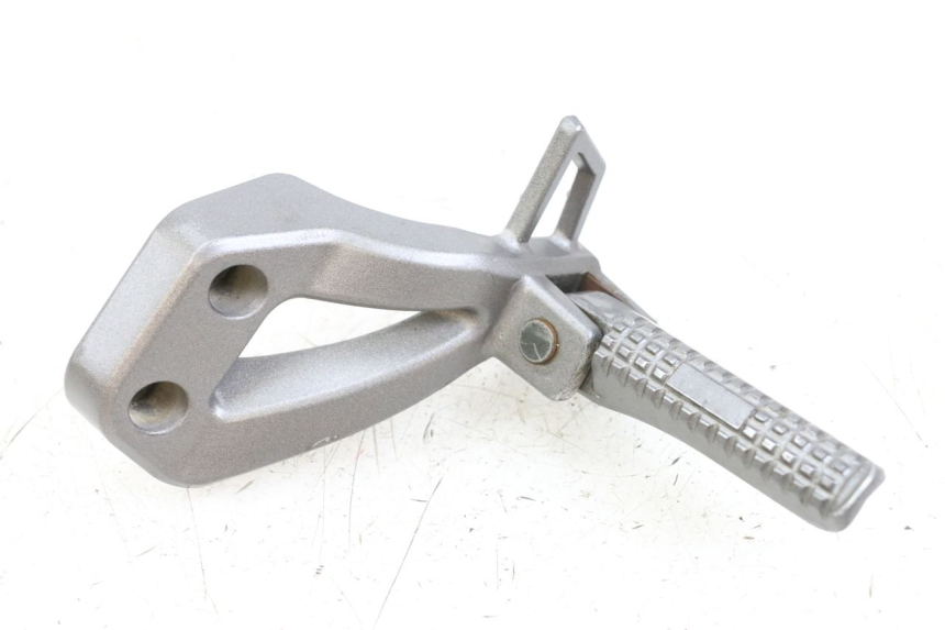 photo de PLATINE CALE PIED ARRIERE GAUCHE NECO GPX LC 2T 50 (2014 - 2018)