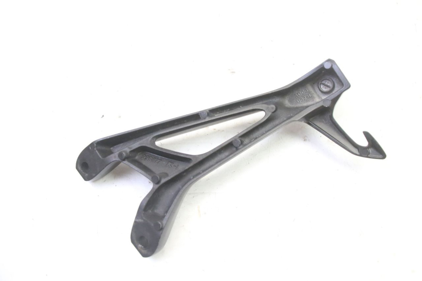 photo de PLATINE CALE PIED ARRIERE GAUCHE SUZUKI GSR 750 (2011 - 2017)