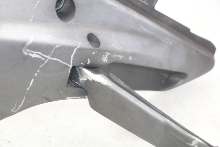 photo de PLATINE CALE PIED ARRIERE GAUCHE HONDA FJS SILVERWING SILVER WING 400 (2009 - 2016)