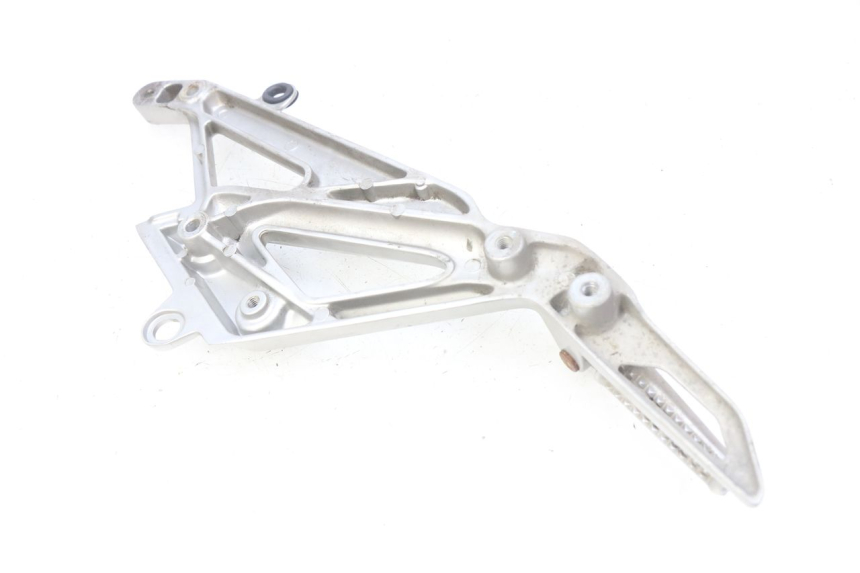 photo de PLATINE CALE PIED ARRIERE GAUCHE HONDA INTEGRA NC D 750 (2016 - 2018)