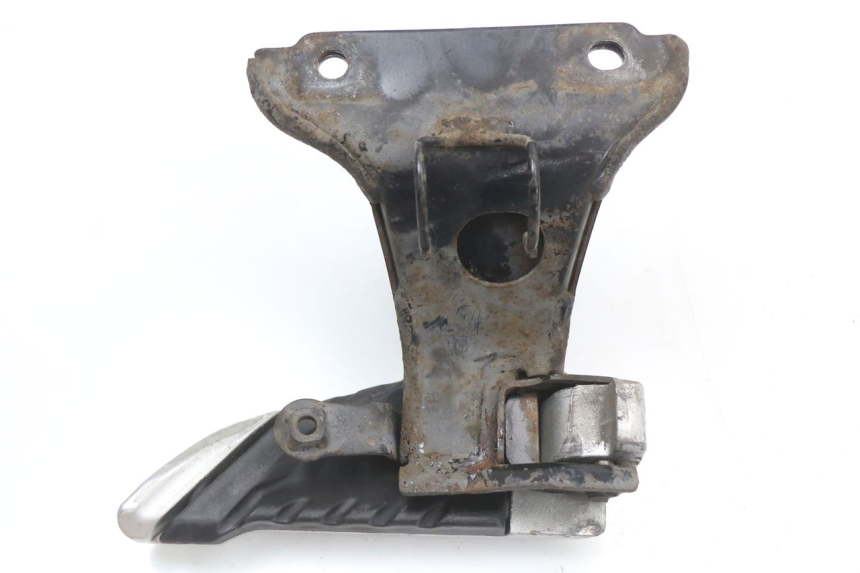 photo de PLATINE CALE PIED ARRIERE GAUCHE HONDA SH ABS 125 (2012 - 2017)