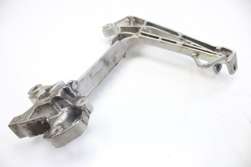 photo de PLATINE CALE PIED ARRIERE GAUCHE HONDA VFR FI RC46 800 (1998 - 2001)