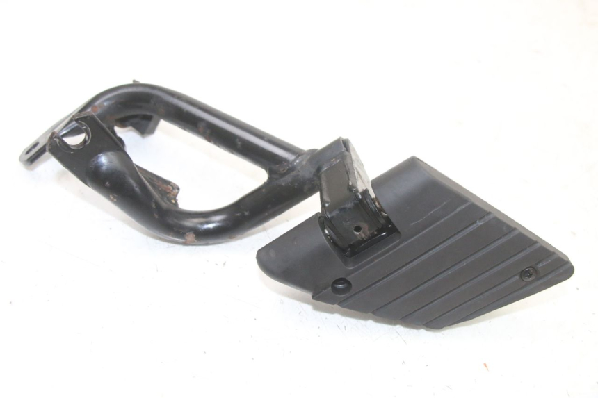 photo de PLATINE CALE PIED ARRIERE GAUCHE KYMCO PEOPLE S 125 (2000 - 2008)