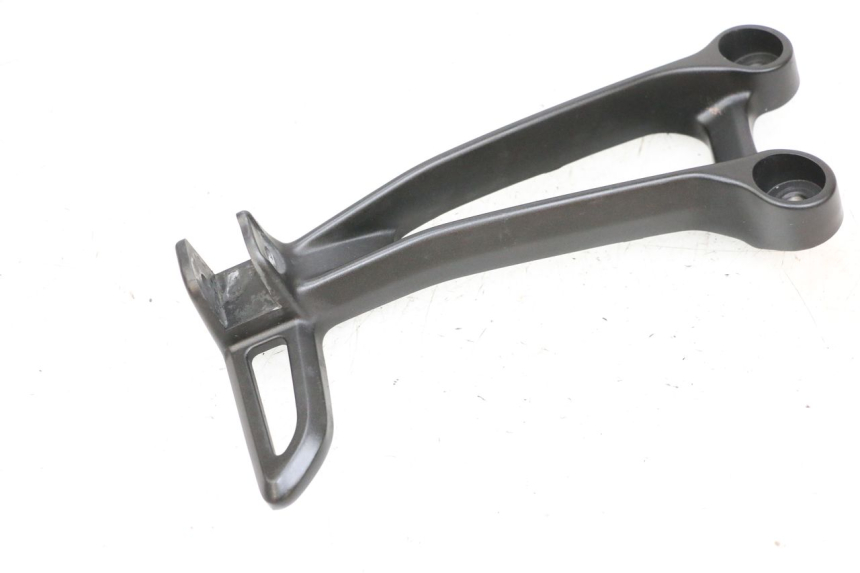 photo de PLATINE CALE PIED ARRIERE GAUCHE YAMAHA MT-07 MT07 ABS 700 (2018 - 2020) - Autre angle de vue