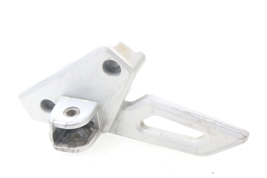 photo de PLATINE CALE PIED ARRIERE GAUCHE PEUGEOT SPEEDFIGHT 3 AIR 50 (2009 - 2015)