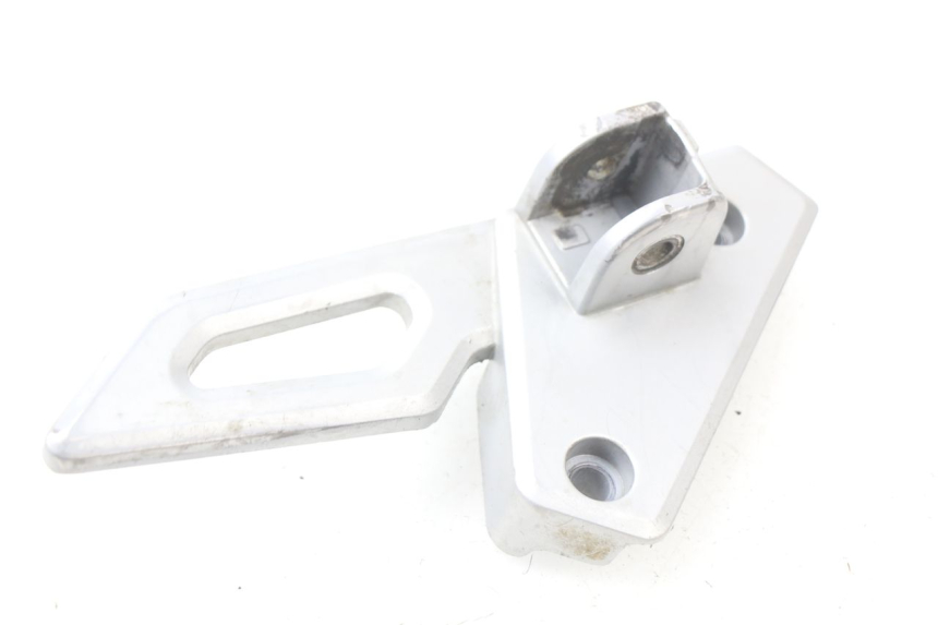 photo de PLATINE CALE PIED ARRIERE GAUCHE PEUGEOT SPEEDFIGHT 3 AIR 50 (2009 - 2015)