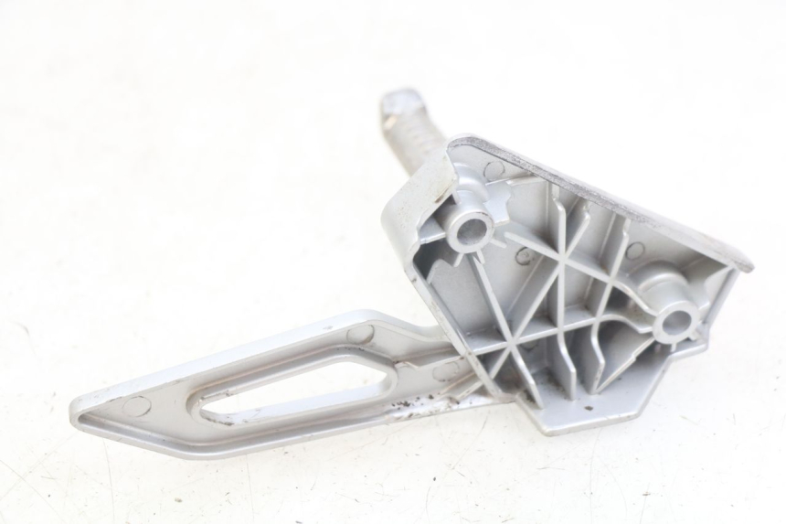 photo de PLATINE CALE PIED ARRIERE GAUCHE PEUGEOT SPEEDFIGHT 3 AIR 50 (2009 - 2015)