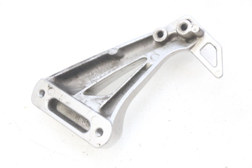 photo de PLATINE CALE PIED ARRIERE GAUCHE SUZUKI SV N 650 (1999 - 2002)