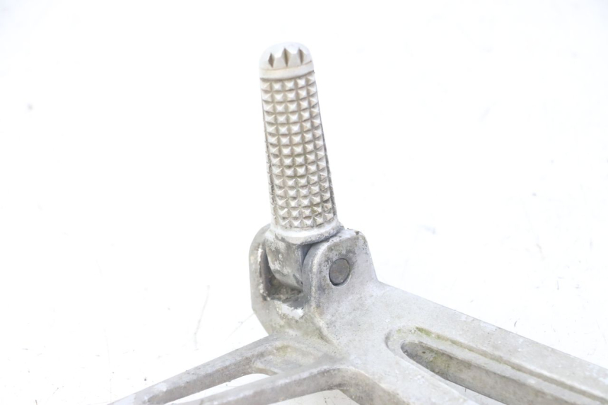 photo de PLATINE CALE PIED ARRIERE GAUCHE YAMAHA TDR DELTABOX 125 (1993 - 2003)