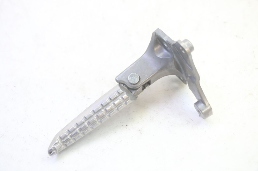 photo de PLATINE CALE PIED ARRIERE GAUCHE YAMAHA TRICITY 300 (2020 - 2024) - Vue principale