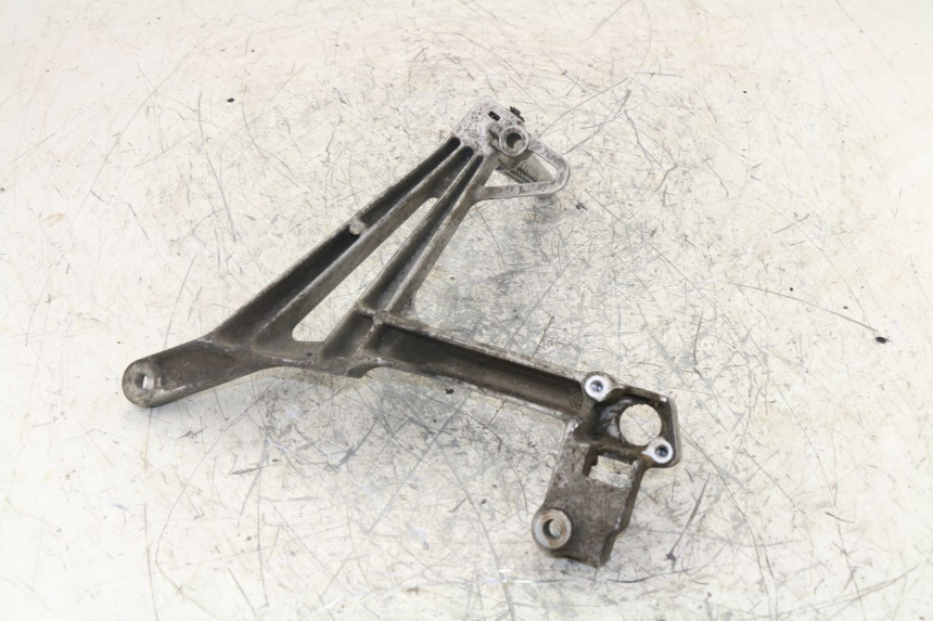 photo de PLATINE CALE PIED ARRIERE GAUCHE HONDA VFR 750 (1994 - 1997)