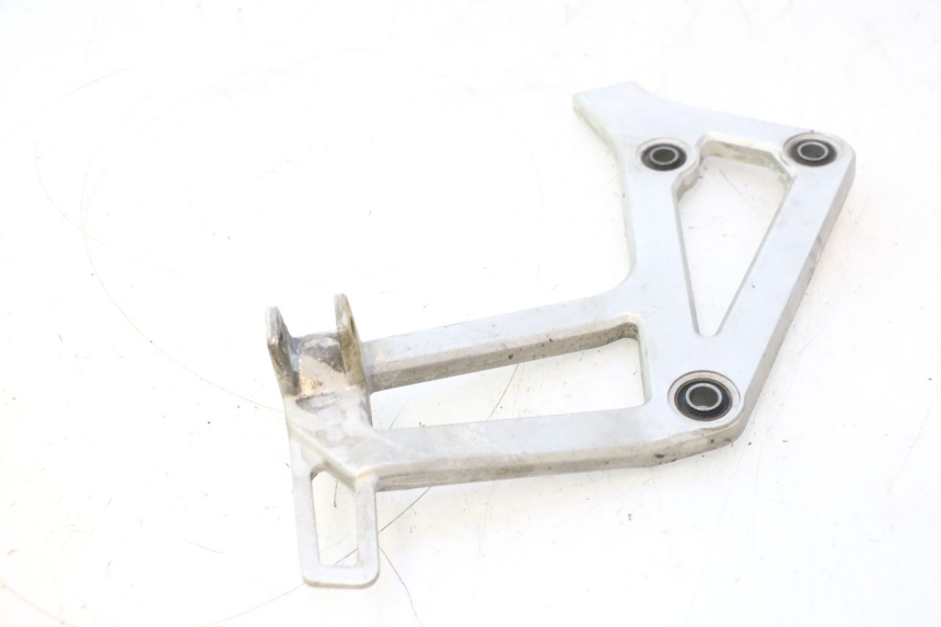 photo de PLATINE CALE PIED ARRIERE GAUCHE HONDA XRV AFRICA TWIN 750 (1990 - 1992) - Points de fixation