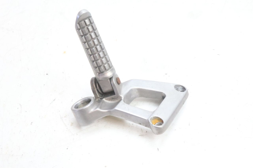 photo de PLATINE CALE PIED ARRIERE GAUCHE KAWASAKI ZZR 600 (1995 - 2004) - Détail de la pièce