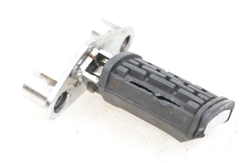 photo de PLATINE CALE PIED AVANT DROIT APRILIA CLASSIC 125 (1995 - 2001)