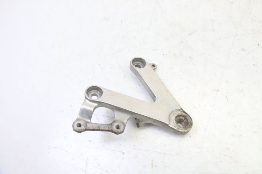 photo de PLATINE CALE PIED AVANT DROIT HONDA CBR RR FIREBLADE 900 (1992 - 1994)