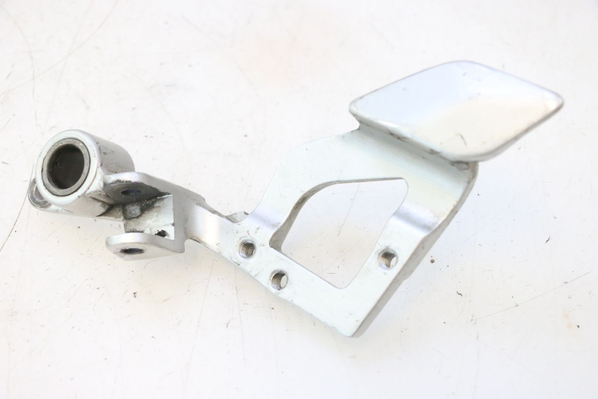 photo de PLATINE CALE PIED AVANT DROIT YAMAHA FJR 1300 (2001 - 2005) - Vue principale