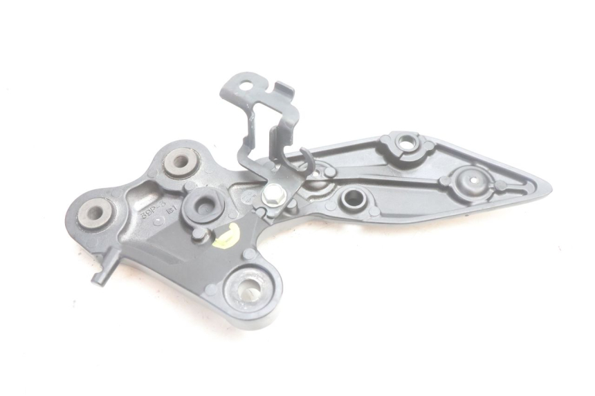 photo de PLATINE CALE PIED AVANT DROIT YAMAHA FZ8 800 (2010 - 2016) - Vue d’ensemble