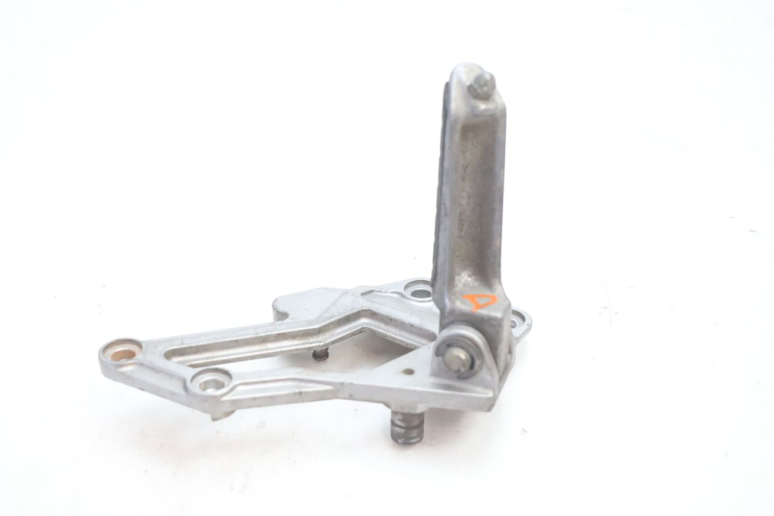 photo de PLATINE CALE PIED AVANT DROIT KAWASAKI GPX F ZX750F 750 (1986 - 1990) - Zoom état d’usage