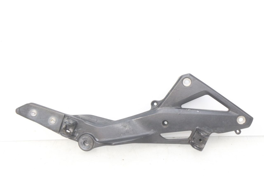 photo de PLATINE CALE PIED AVANT DROIT HONDA CBRF CBR-F PC41 600 (2011 - 2013)