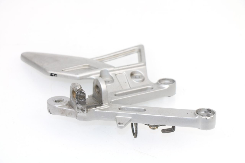 photo de PLATINE CALE PIED AVANT DROIT MBK X-POWER 50 (2003 - 2017)