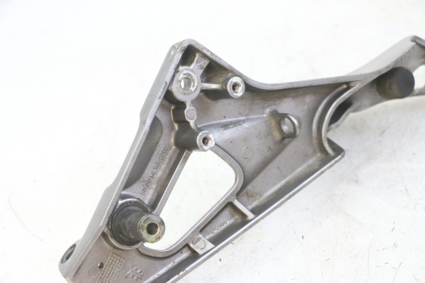 photo de PLATINE CALE PIED AVANT DROIT HONDA NTV DEAUVILLE ABS 700 (2007 - 2016)