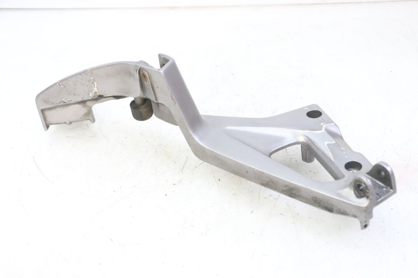 photo de PLATINE CALE PIED AVANT DROIT HONDA NTV DEAUVILLE ABS 700 (2007 - 2016)