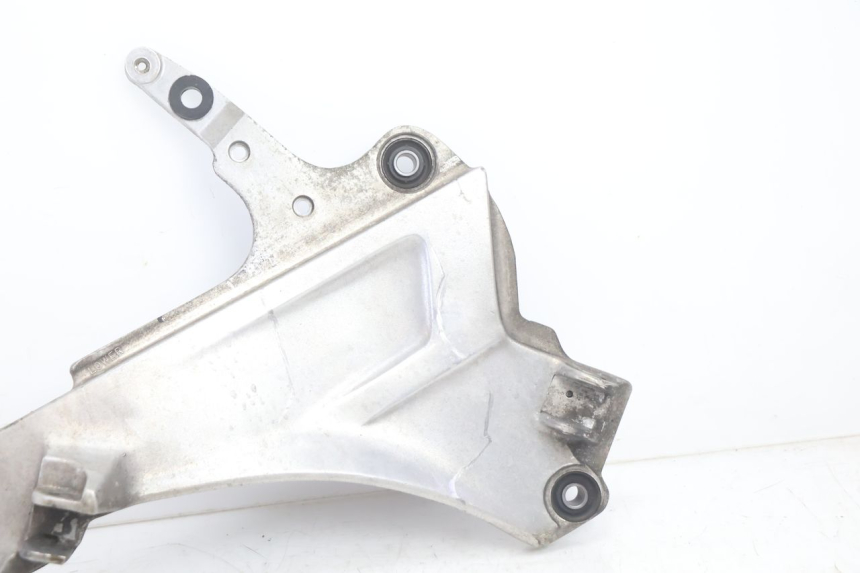 photo de PLATINE CALE PIED AVANT DROIT HONDA ST PAN EUROPEAN 1100 (1990 - 2002) - Zoom état d’usage