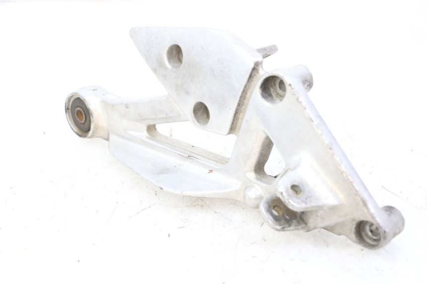 photo de PLATINE CALE PIED AVANT DROIT YAMAHA XJN DIVERSION 600 (2000 - 2003)