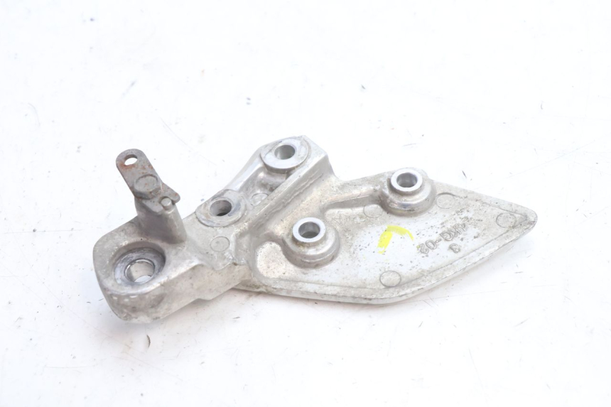 photo de PLATINE CALE PIED AVANT DROIT YAMAHA XJR 1300 (1998 - 2002) - Zoom état d’usage