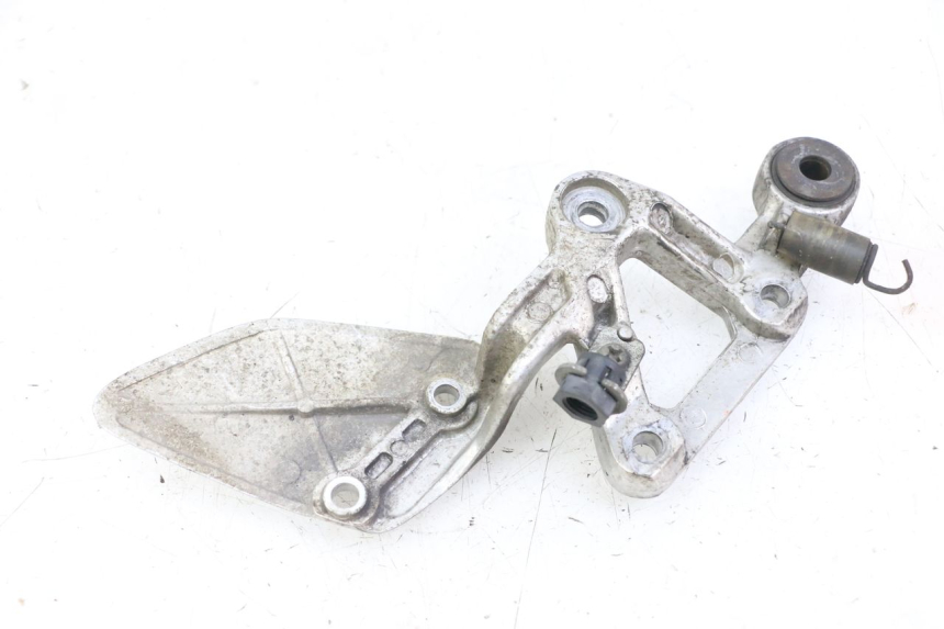 photo de PLATINE CALE PIED AVANT DROIT YAMAHA FZS FAZER 600 (2001 - 2003)