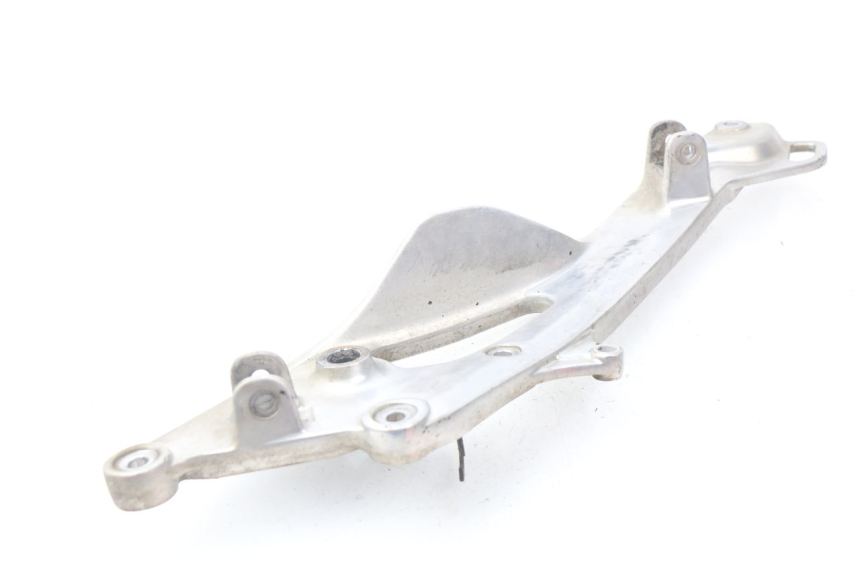 photo de PLATINE CALE PIED AVANT DROIT YAMAHA TDM ABS 900 (2002 - 2014)