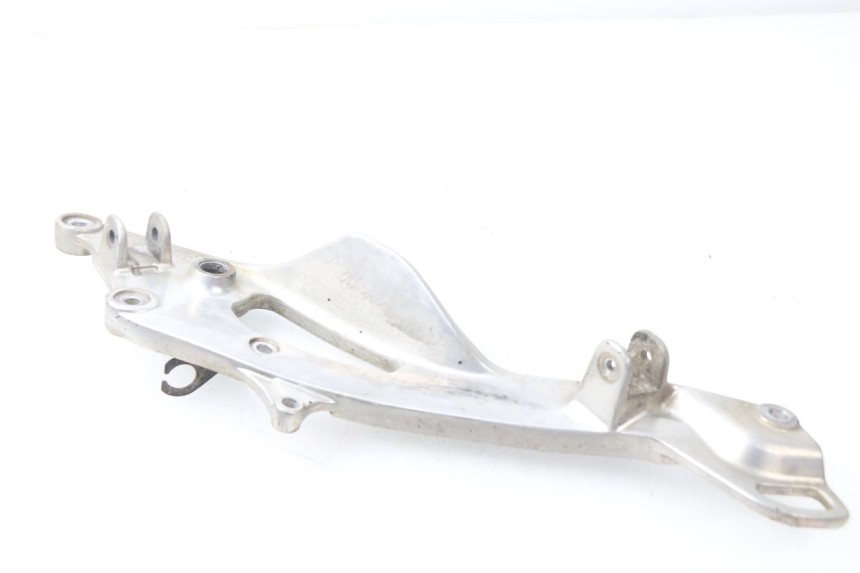 photo de PLATINE CALE PIED AVANT DROIT YAMAHA TDM ABS 900 (2002 - 2014)