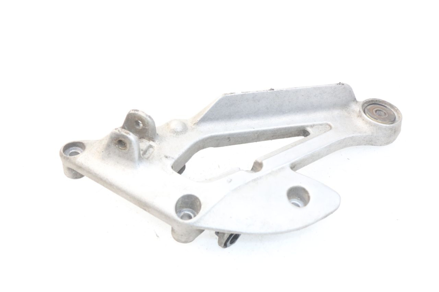 photo de PLATINE CALE PIED AVANT DROIT YAMAHA XJ600 XJ DIVERSION 600 (1992 - 1997)