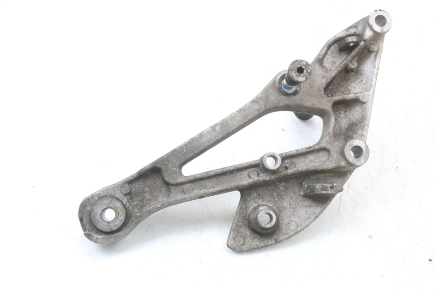 photo de PLATINE CALE PIED AVANT DROIT YAMAHA XJ600 XJ DIVERSION 600 (1992 - 1997)
