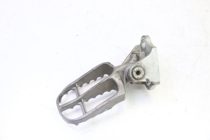 photo de PLATINE CALE PIED AVANT DROIT YAMAHA YZF YZ-F 450 (2014 - 2016)