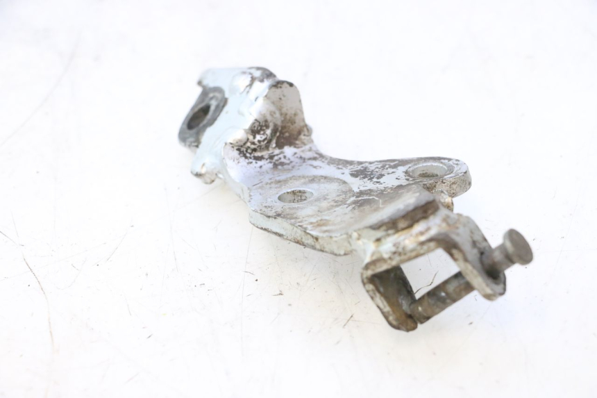 photo de PLATINE CALE PIED AVANT GAUCHE HONDA CRF CR-F 125 (2020 - 2021) - Autre angle de vue