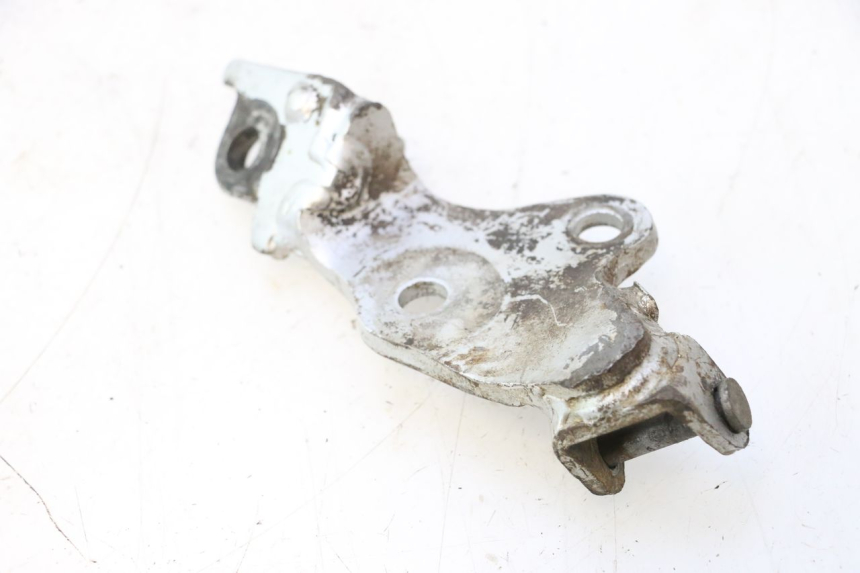 photo de PLATINE CALE PIED AVANT GAUCHE HONDA CRF CR-F 125 (2020 - 2021) - Points de fixation